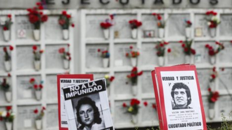 Deportación de Pedro Pablo Barrientos por el asesinato de Víctor Jara