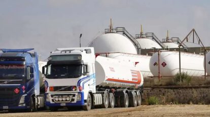 Robo de gasolina YPFB en la Refinería Guillermo Elder Bell