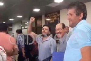 Liberación de funcionarios de YPFB acusados de desviar gasolina