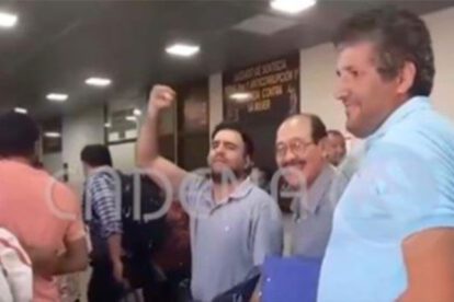 Liberación de funcionarios de YPFB acusados de desviar gasolina