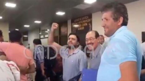Liberación de funcionarios de YPFB acusados de desviar gasolina