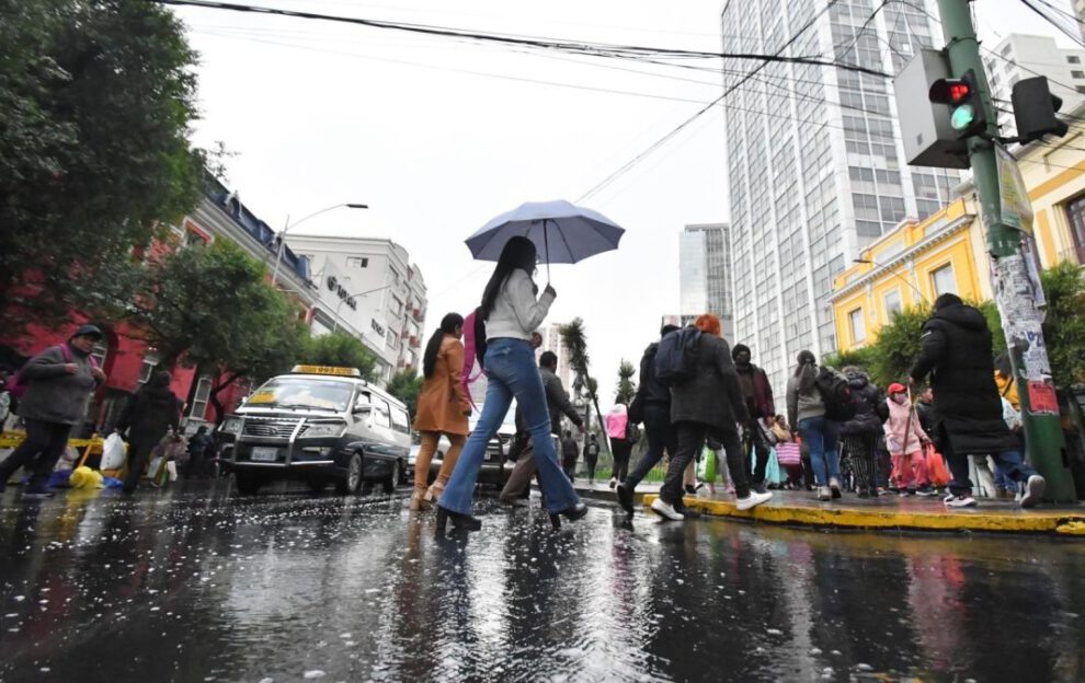 Alerta meteorológica: Lluvias y tormentas eléctricas se esperan en siete departamentos de Bolivia