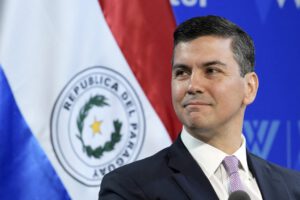 Búsqueda de Sebastián Marset por el presidente paraguayo Santiago Peña