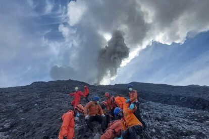Erupción del volcán Marapi en Indonesia