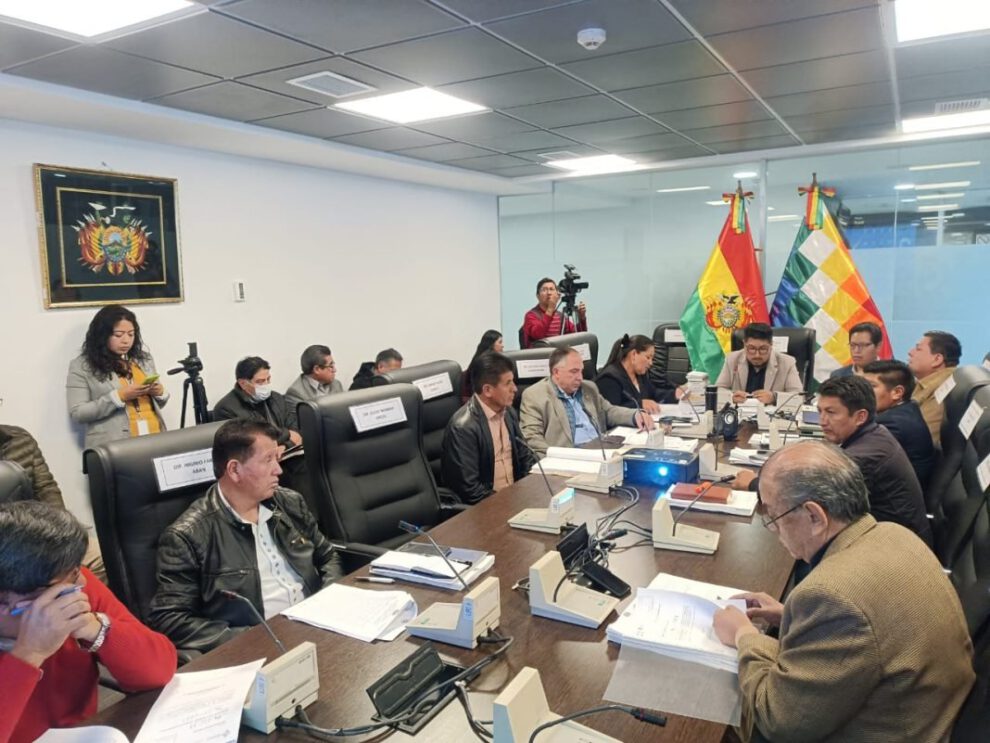 Reservas Internacionales Netas de 2.147 millones de dólares en Bolivia