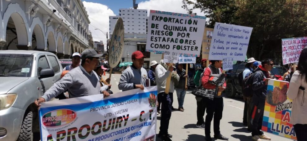 Movilización de productores de Quinua exigen cancelación millonaria