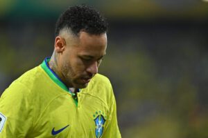 Neymar expresa su tristeza por el descenso del Santos