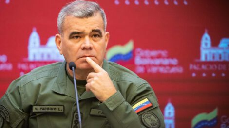 Defensa de territorio disputado entre Venezuela y Guyana