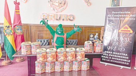 Panetón con Sabor a Carnaval inspirado en las danzas orureñas