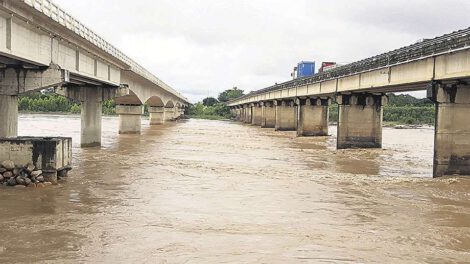 Accidente en Yapacaní: hombre pierde la vida al ahogarse en un río