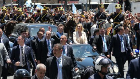 Javier Milei durante su ceremonia de asunción