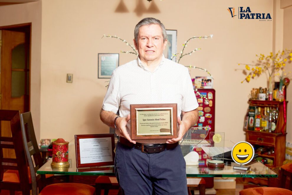 Igor Abud Téllez, un ejemplo de liderazgo y esfuerzo en el trabajo y estudio