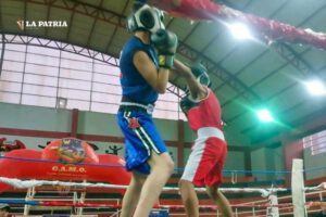 Festival deportivo internacional de boxeo en Oruro