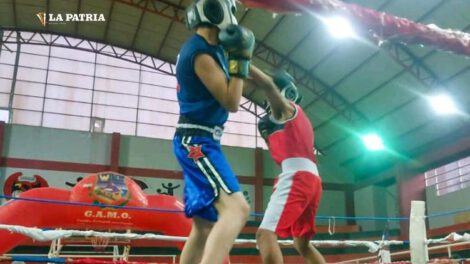 Festival deportivo internacional de boxeo en Oruro