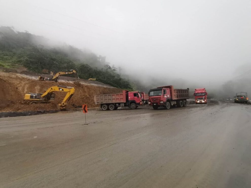 Doble Vía El Sillar en construcción por Sinohydro Corporation Limited