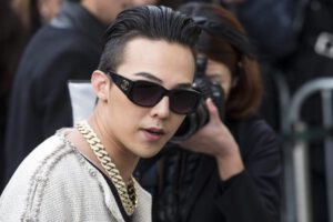 El cantante G-Dragon absuelto de cargos por consumo de drogas