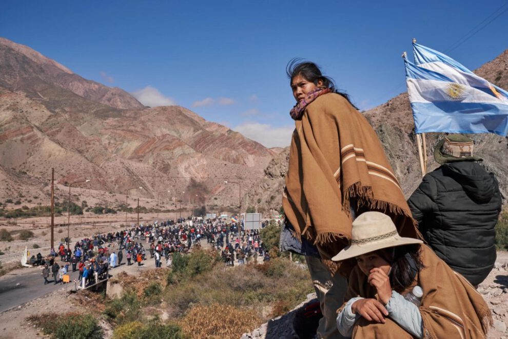 Corte de vías de circulación durante manifestación en Purmamarca, Argentina