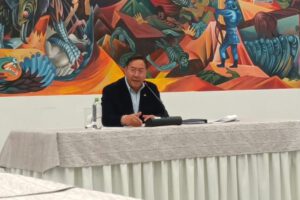Luis Arce lamenta que Evo Morales sea su principal opositor