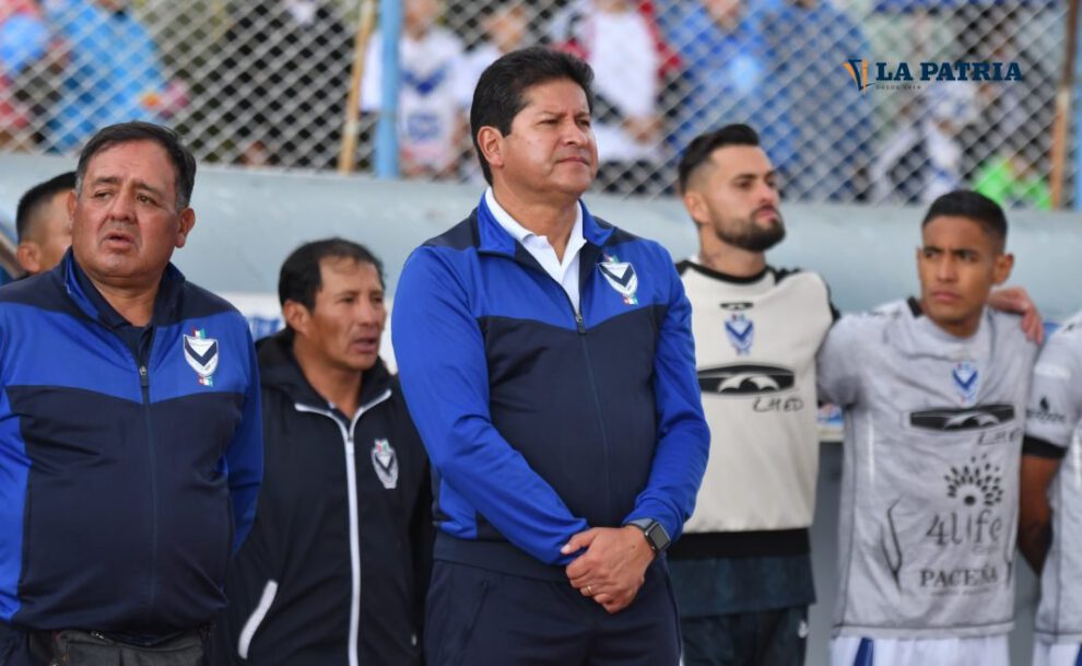 Eduardo Villegas continuará dirigiendo a GV San José el 2024