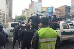Operativo policial en La Paz