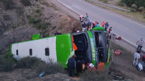 Accidente de bus en Betanzos dejando siete heridos