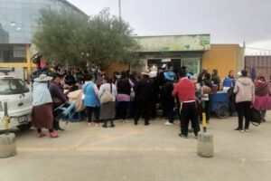 Ordenamiento de comerciantes en la Estación de Autobuses