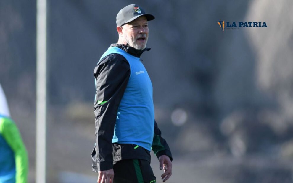 Antônio Carlos Zago es seleccionador de La Verde y tiene contrato vigente con la Federación Boliviana de Fútbol