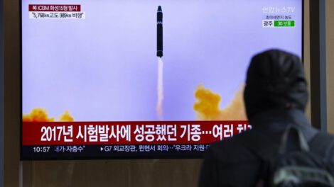 Corea del Norte lanza misil balístico intercontinental