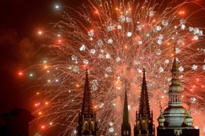 Praga fuegos artificiales Nochevieja