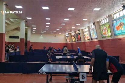 Campeonato nacional de tenis de mesa en Oruro