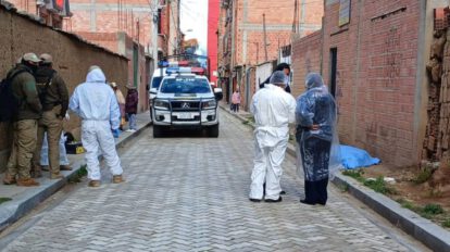 Feminicidio en El Alto: mujer hallada sin vida en Los Andes