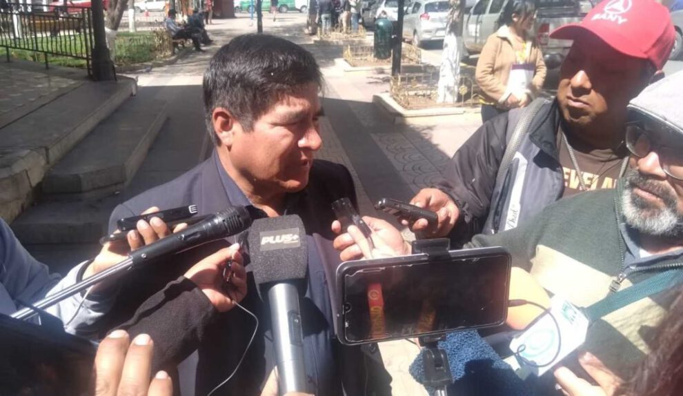 Suspensión receso parlamentario propuesta por Quintín Villazón del MAS