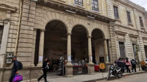 Restauración del edificio de Correos en Oruro