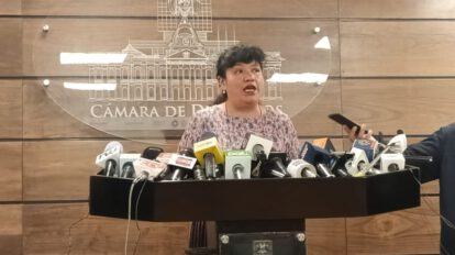 La senadora Daly Santa María exige sesión de emergencia para tratar el Presupuesto General del Estado 2024