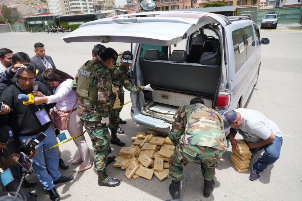 Operativo policial para el secuestro de cocaína en El Alto