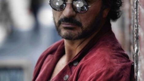 Ricardo Arjona se retira temporalmente de los escenarios por problemas de salud