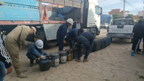Incautación de combustible de contrabando en Oruro