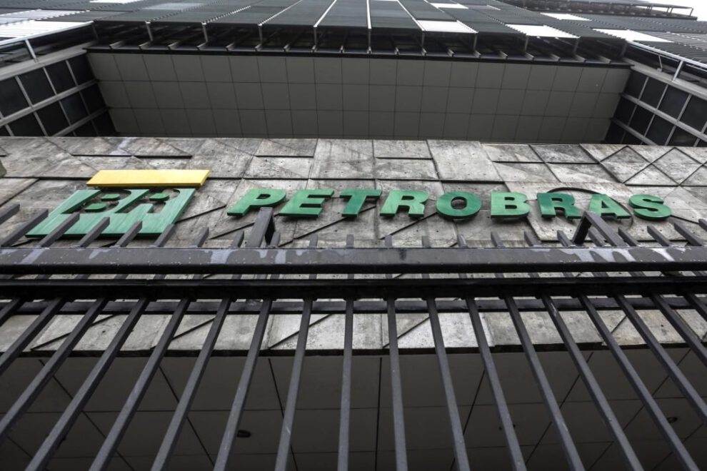 Petrobras perforación Margen Ecuatorial cerca del Amazonas