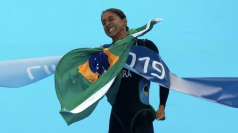 Luisa Baptista, triatleta brasileña herida en accidente vial