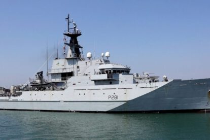 Marina británica alerta sobre explosiones cerca de un barco en Yemen