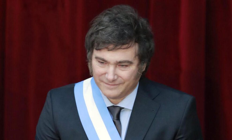 Decreto de desregulación económica del presidente Javier Milei