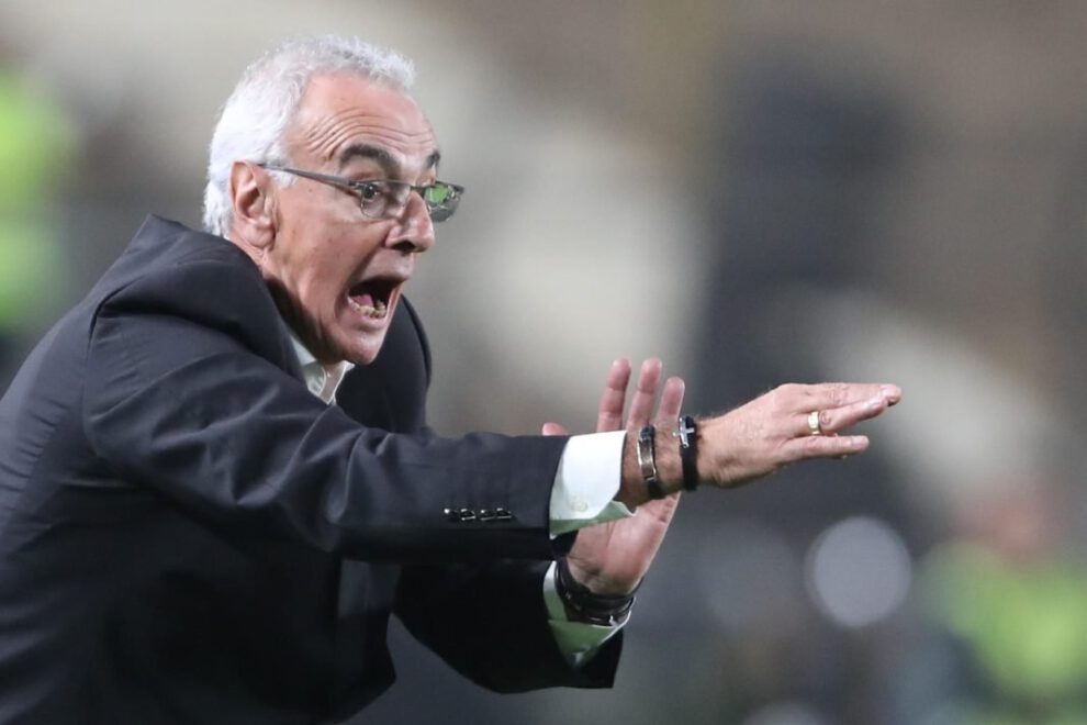Jorge Fossati asume como nuevo director técnico de Perú