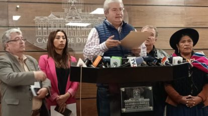 Boicot a sesiones parlamentarias por el receso