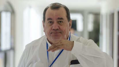 Detención sacerdote Carlos Ávilés en medio de tensiones entre Gobierno e Iglesia
