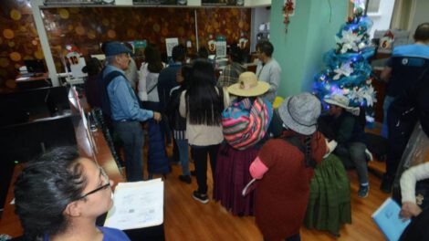 Pago de impuestos municipales en La Paz