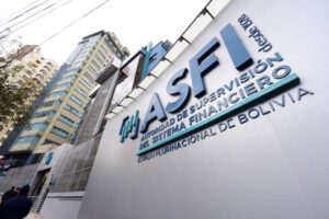 Sistema financiero boliviano sólido y solvente según informe de la ASFI