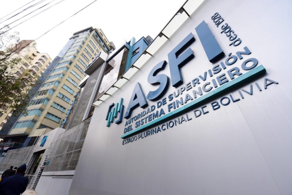 Sistema financiero boliviano sólido y solvente según informe de la ASFI