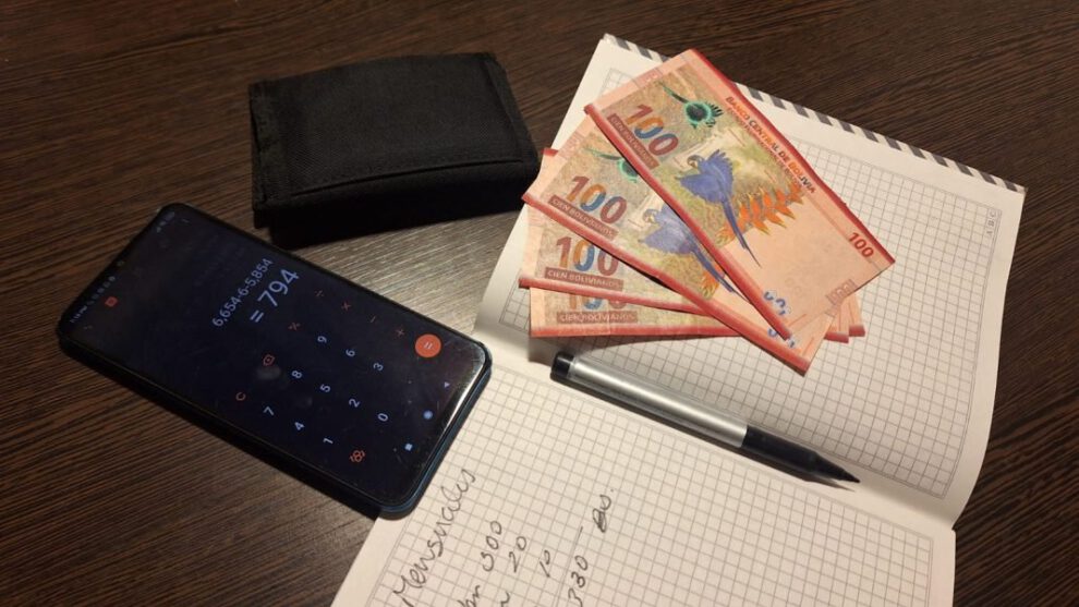 Educación financiera y su impacto en la juventud boliviana
