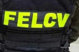 Brutal ataque de celos: Hombre apuñala a su expareja