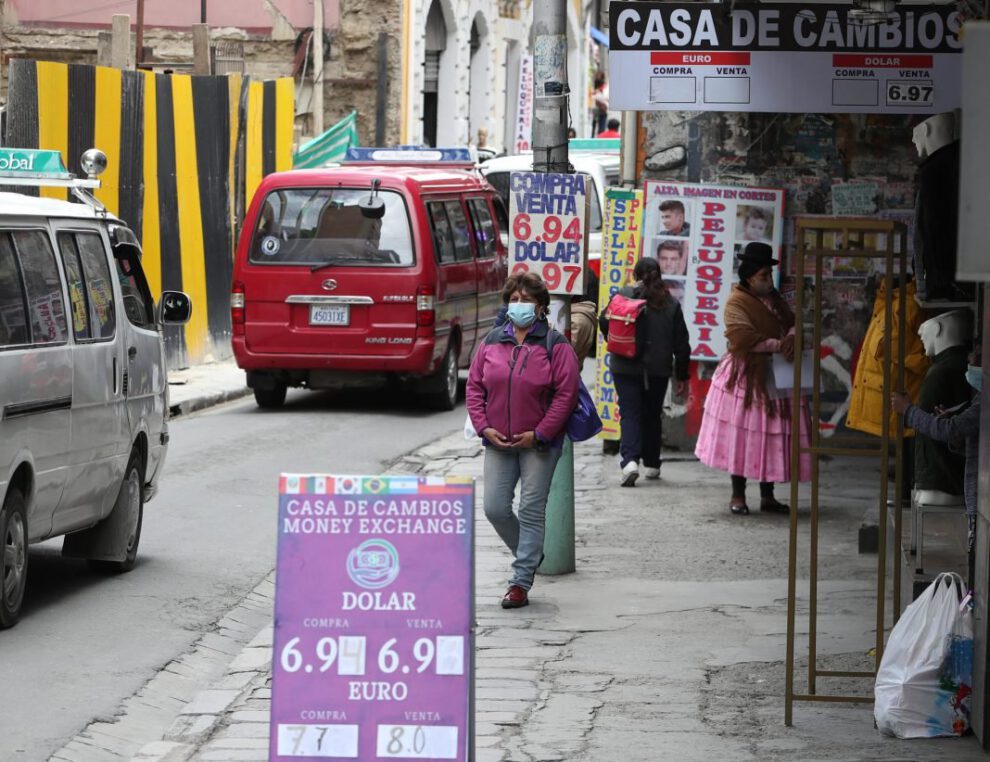 Remesas en Bolivia alcanzan récord histórico de 1.287 millones de dólares en 2023